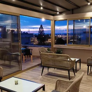 Marvel Deluxe Apartahotel