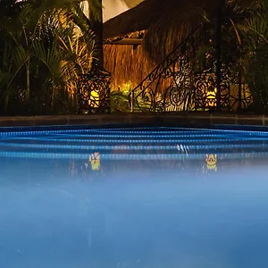 Hotell La Leyenda Boutique By Bunik ****